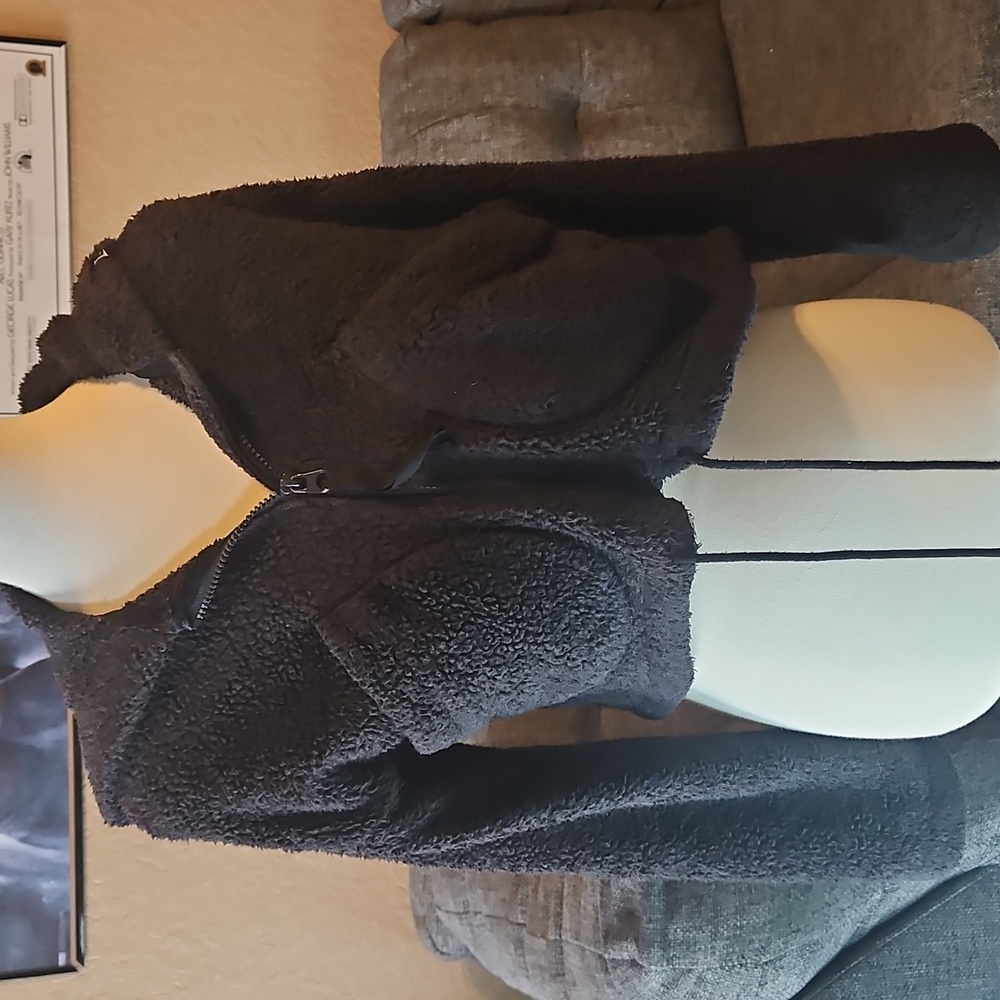 Gymshark Black Crop Jacket Size XS